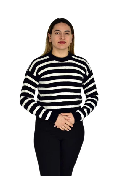 Kadın Çizgili Yumoş Spor Triko Kazak BGL-ST03364 - Resim 3