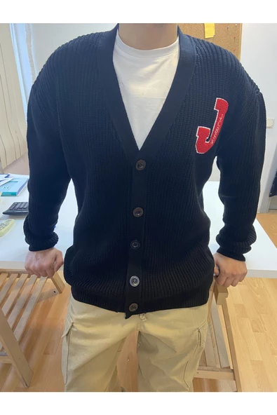 Erkek Regular Kesim V Yaka Düğmeli Nakışlı Hırka - 12