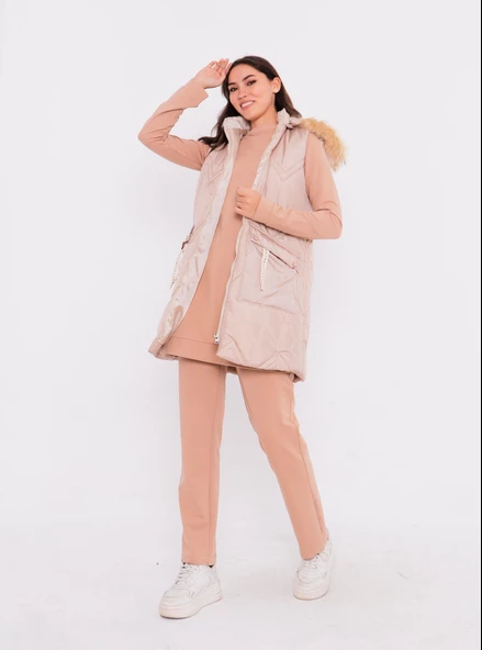 Sarah Kapşonlu Şişme Yelekli Spor Üçlü Takım - 70030.026 - Bej - Resim 7