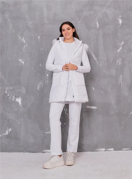 Sarah Kapşonlu Şişme Yelekli Spor Üçlü Takım - 70030.002 - Beyaz ürün görseli