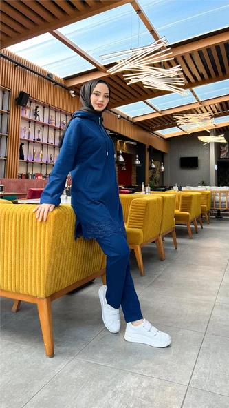 Fermuarlı Kapşonlu Dantel Desenli Tunik Pantolon İkili Spor Takım - 71158.006 - İndigo - Resim 9