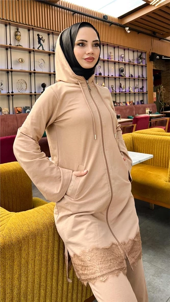 Fermuarlı Kapşonlu Dantel Desenli Tunik Pantolon İkili Spor Takım - 71158.026 - Bej - Resim 6