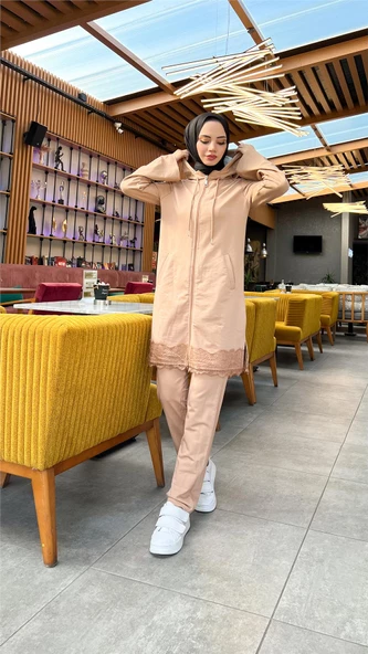 Fermuarlı Kapşonlu Dantel Desenli Tunik Pantolon İkili Spor Takım - 71158.026 - Bej - Resim 2