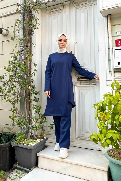 Kruvaze Bisiklet Yaka Sade Basic Tunik Panolon İkili Takım - 03076.202 - Açık Lacivert - Resim 2