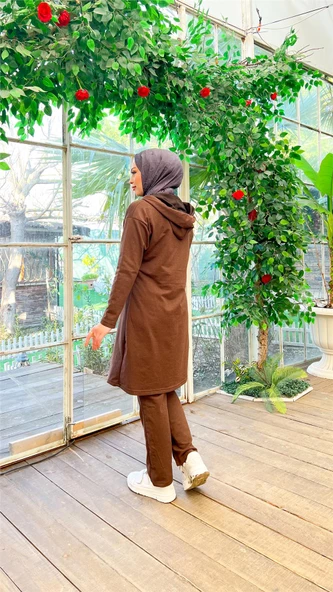 Çıtçıtlı Kapşonlu Uzun Tunik Pantolon İkili Tesettür Eşofman Takımı - 03078.028 - Kahverengi - Resim 6