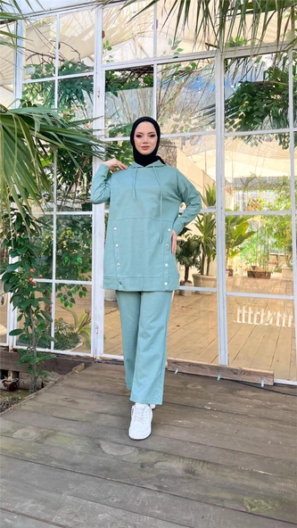 Kapşonlu Çıtçıt Detaylı Kısa Sweat Pantolon İkili Tesettür Eşofman Takımı - 03079.100 - Çağla Yeşili ürün görseli