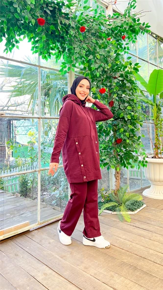 Kapşonlu Çıtçıt Detaylı Kısa Sweat Pantolon İkili Tesettür Eşofman Takımı - 03079.020 - Mürdüm - Resim 4