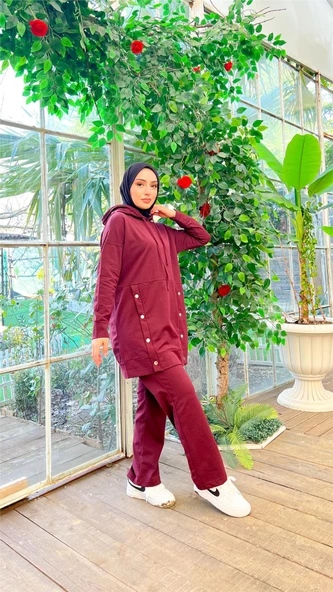 Kapşonlu Çıtçıt Detaylı Kısa Sweat Pantolon İkili Tesettür Eşofman Takımı - 03079.020 - Mürdüm - Resim 2