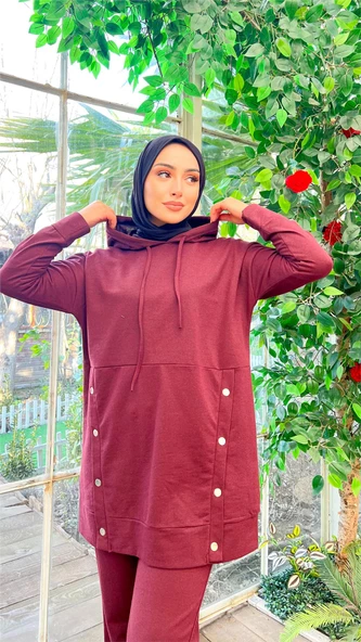Kapşonlu Çıtçıt Detaylı Kısa Sweat Pantolon İkili Tesettür Eşofman Takımı - 03079.020 - Mürdüm - Resim 5
