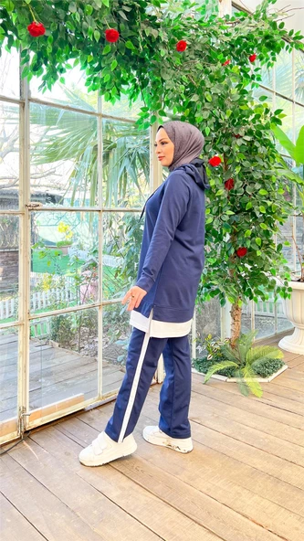 Yazı Baskılı Garni Detaylı Kapşonlu Kısa Sweat Pantolon İkili Tesettür Eşofman Takımı - 03080.202 - Açık Lacivert - Resim 7