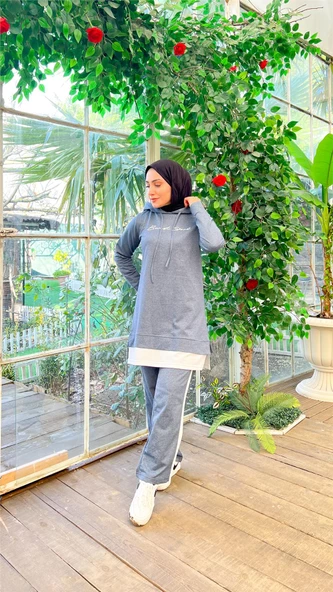 Yazı Baskılı Garni Detaylı Kapşonlu Kısa Sweat Pantolon İkili Tesettür Eşofman Takımı - 03080.006 - İndigo - Resim 3