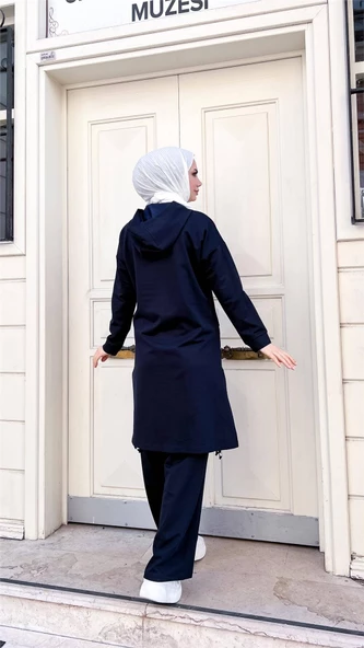 Kapşonlu Yırtmacı Bağcık Detaylı Pamuklu Tesettür Eşofman Takımı - 71168.015 - Lacivert - 8