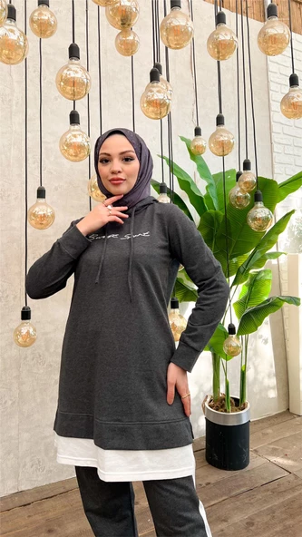 Yazı Baskılı Garni Detaylı Kapşonlu Kısa Sweat Pantolon İkili Tesettür Eşofman Takımı - 03080.017 - Antrasit - Resim 12