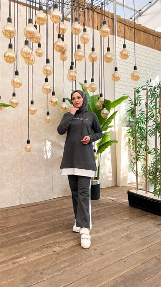 Yazı Baskılı Garni Detaylı Kapşonlu Kısa Sweat Pantolon İkili Tesettür Eşofman Takımı - 03080.017 - Antrasit - Resim 2