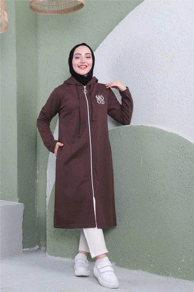 Yazı Baskılı Fermuarlı Kapşonlu Uzun Sweat - 03081.028 - Kahverengi - 2
