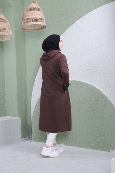 Yazı Baskılı Fermuarlı Kapşonlu Uzun Sweat - 03081.028 - Kahverengi - 8