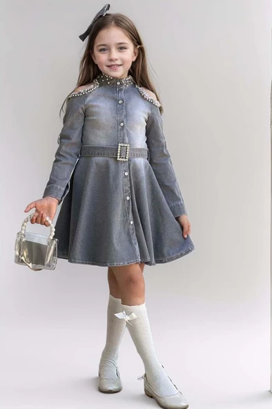 Kız Çocuk Omuzu ve Yakası Taş İşlemeli Gri Kot Elbise ürün görseli