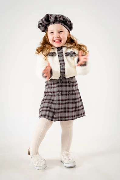 Kız Çocuk Kız Bebek Hırkalı Şapkalı Etekli Welsoft Peluş Oduncu Üçlü Elbise Takım - 3