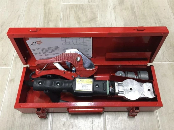 Gönen Döküm 600 Watt Minimax Plastik Boru Kaynak Makinası Seti Metal Çantalı - 4
