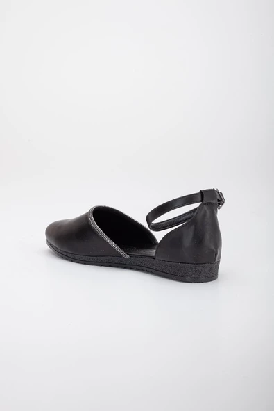 Yüzü Düz Karnı Yarık Model Baretli Siyah Kadın Babet - Resim 5