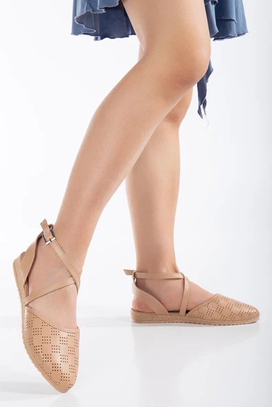 Yüzü Lazer Baskılı Çapraz Baretli Nude Kadın Babet - Resim 2