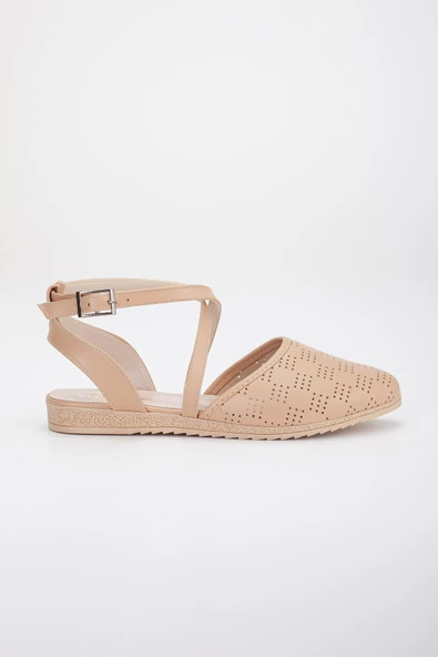 Yüzü Lazer Baskılı Çapraz Baretli Nude Kadın Babet - Resim 3