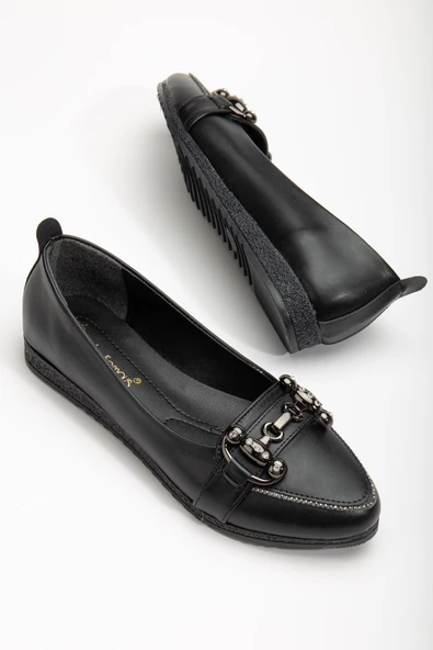 Cilt Tokalı Termo Taban Siyah Kadın Babet ürün görseli