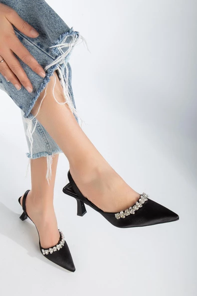 Saten Taşlı Simetrik Kesim Siyah Kısa Topuklu Kadın Abiye Ayakkabı - 2