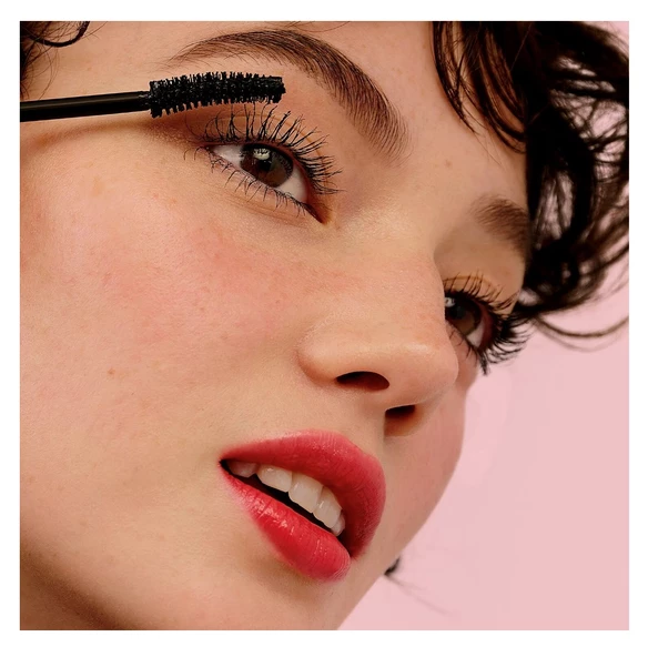 Benefit Cosmetics Hacim, Lifting ve Volume Etkili Maskara - 2
