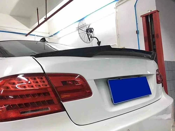 Bmw E92 coupe M4 boyalı spoiler (Pianoblack) 2005-2012 arası - 2