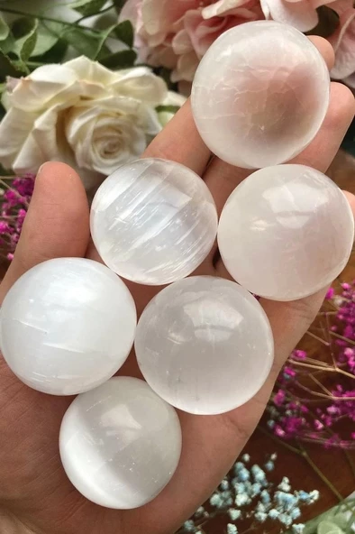 Küre Beyaz Selenit 4 Cm. - 2