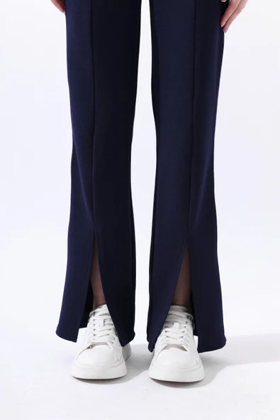 Paçası Yırtmaçlı Pantolon Lacivert 36257 - 3