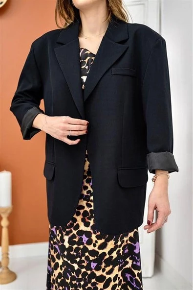 Astarlı Blazer Siyah Ceket
