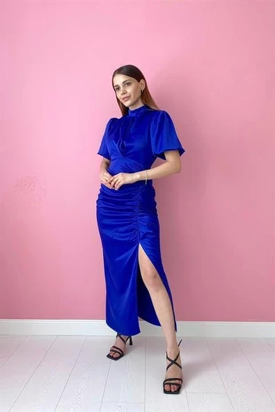 Büzgülü Saten Elbise ürün görseli