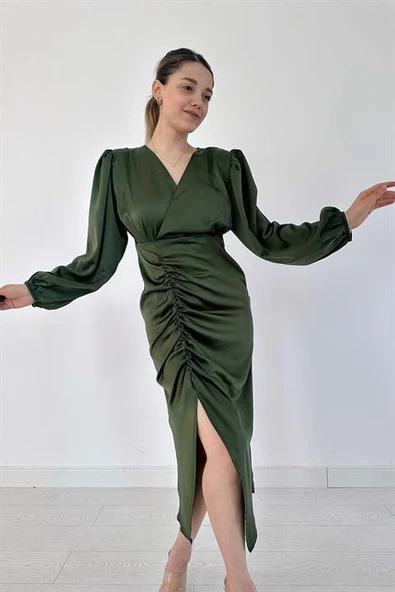 V Yaka Saten Elbise - Resim 4