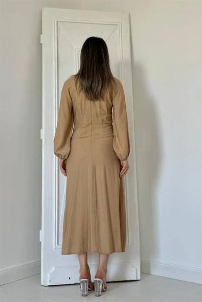 Büzgülü Krep Elbise - Resim 3