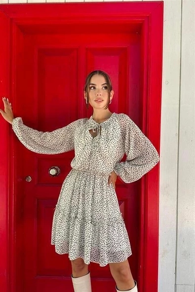 Eteği Katlı Puantiyeli Elbise - Resim 2