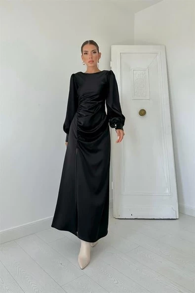 Yanı Büzgülü Yırtmaçlı Saten Elbise - 2