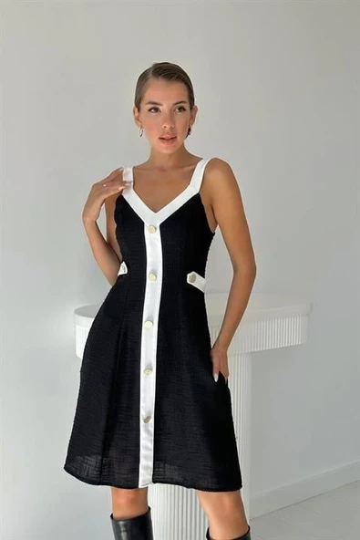 Süs Cepli Askılı Elbise - Resim 4