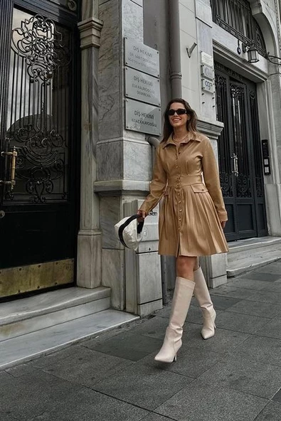 Piliseli Deri Elbise - Resim 3