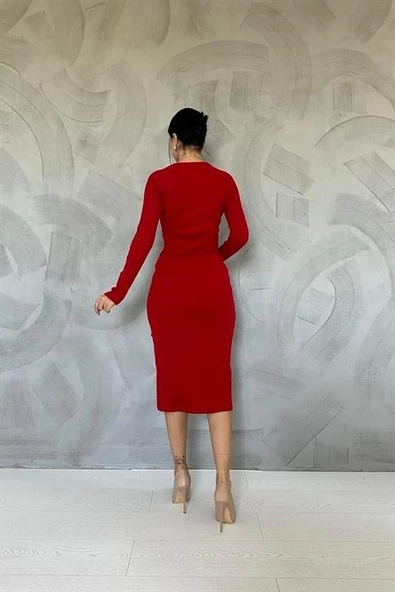 Eteği Yırtmaçlı Triko Elbise - Resim 4