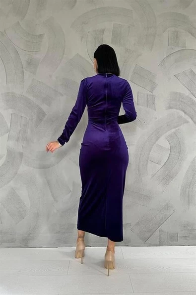 Kadife Dik Yaka Elbise - Resim 4