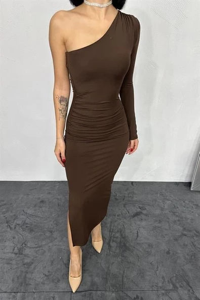 Büzgü Detaylı Tek Kol Elbise - Resim 3