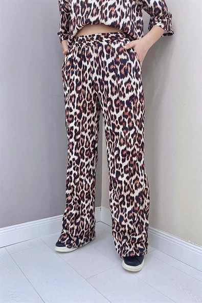 T-Shirt ve Pantolon Takım - Kahverengi - Resim 4