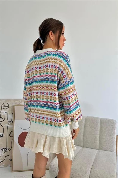Desenli Triko Kazak - Beyaz - 9