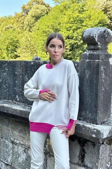 Yaka ve Manşet Garnili Triko Kazak