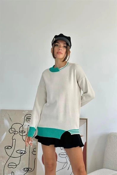 Yaka ve Manşet Garnili Triko Kazak - 4