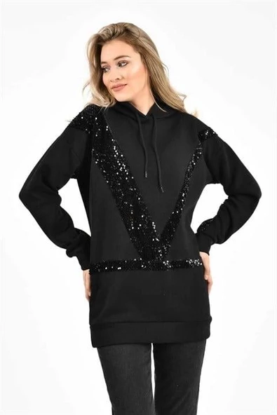 Kapüşonlu ve Siyah Pullu Sweatshirt