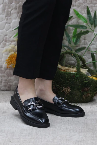 Fort 16213 Siyah Toka Detaylı Rahat Loafer Kadın Ayakkabı - Resim 2