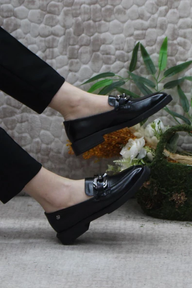 Fort 16213 Siyah Toka Detaylı Rahat Loafer Kadın Ayakkabı - Resim 5